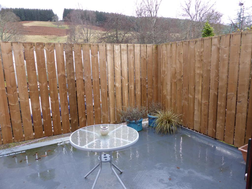 Treetops Bungalow Loch Ness Drumnadrochit Exterior photo