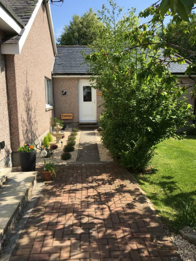Treetops Bungalow Loch Ness Drumnadrochit Exterior photo